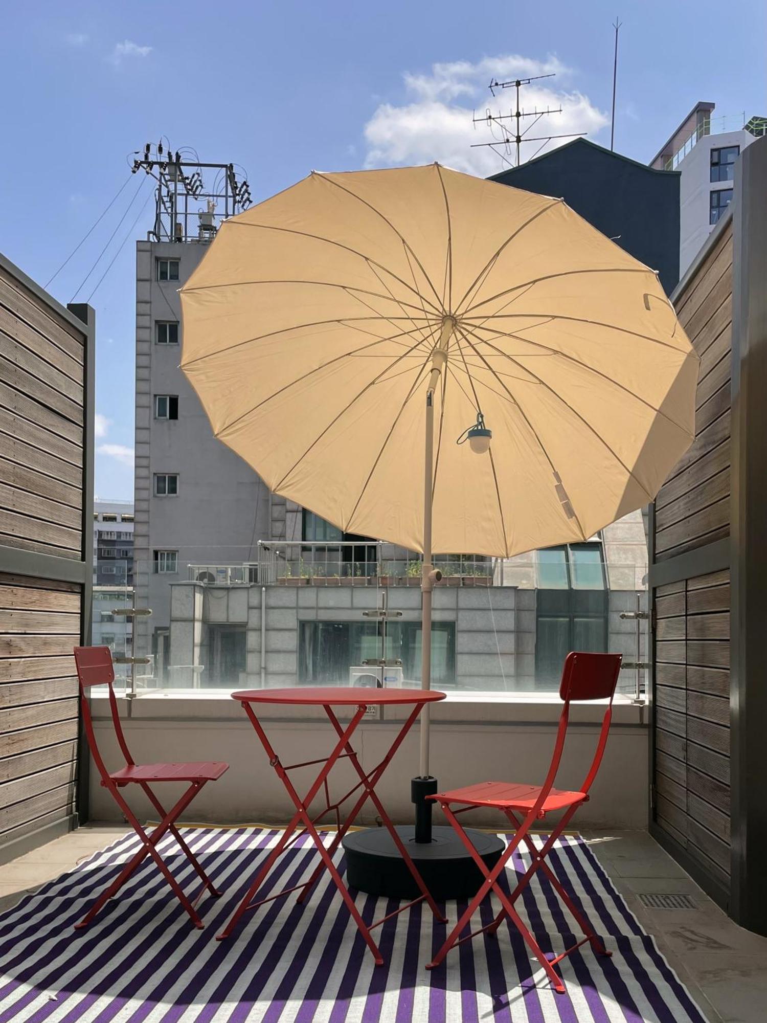 Urbanstay Myeongdong Apartemen Seoul
