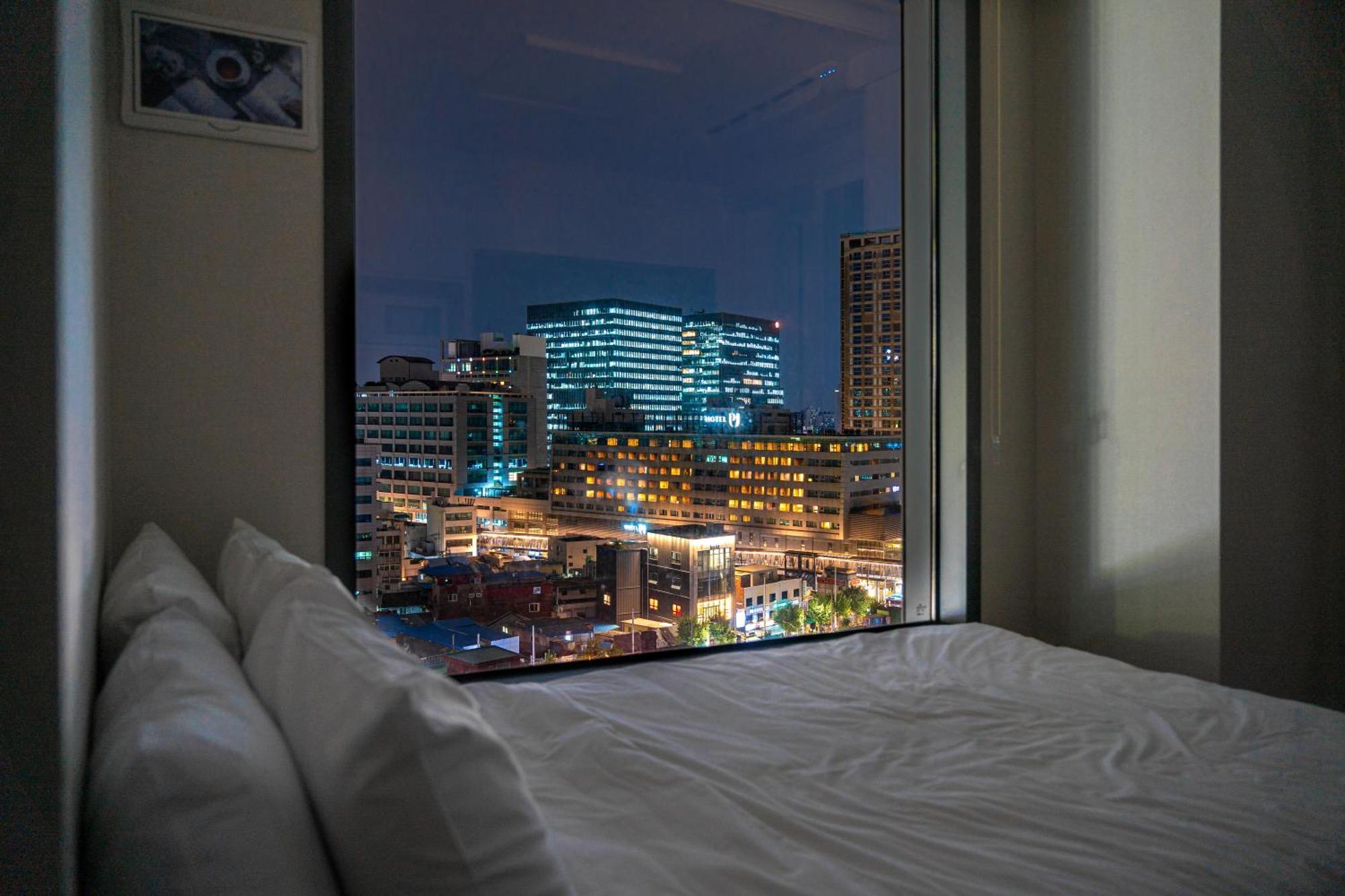 Urbanstay Myeongdong Apartemen